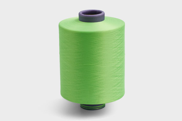 Sợi polyester là loại sợi dệt phổ biến và được sử dụng rộng rãi nhất trên toàn thế giới
